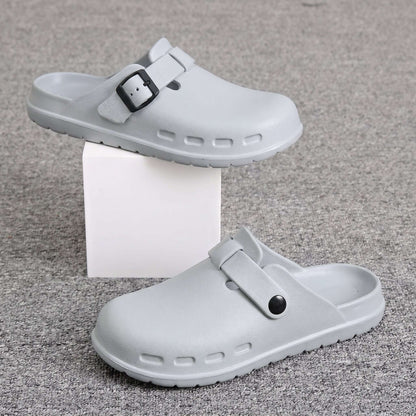 Maverik Clogs