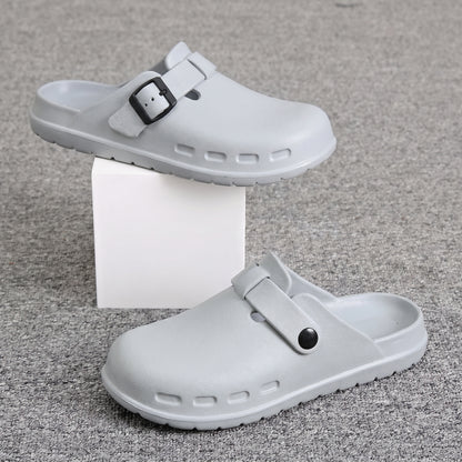 Maverik Clogs