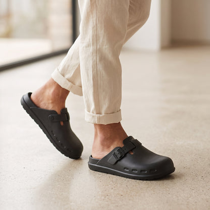 Maverik Clogs