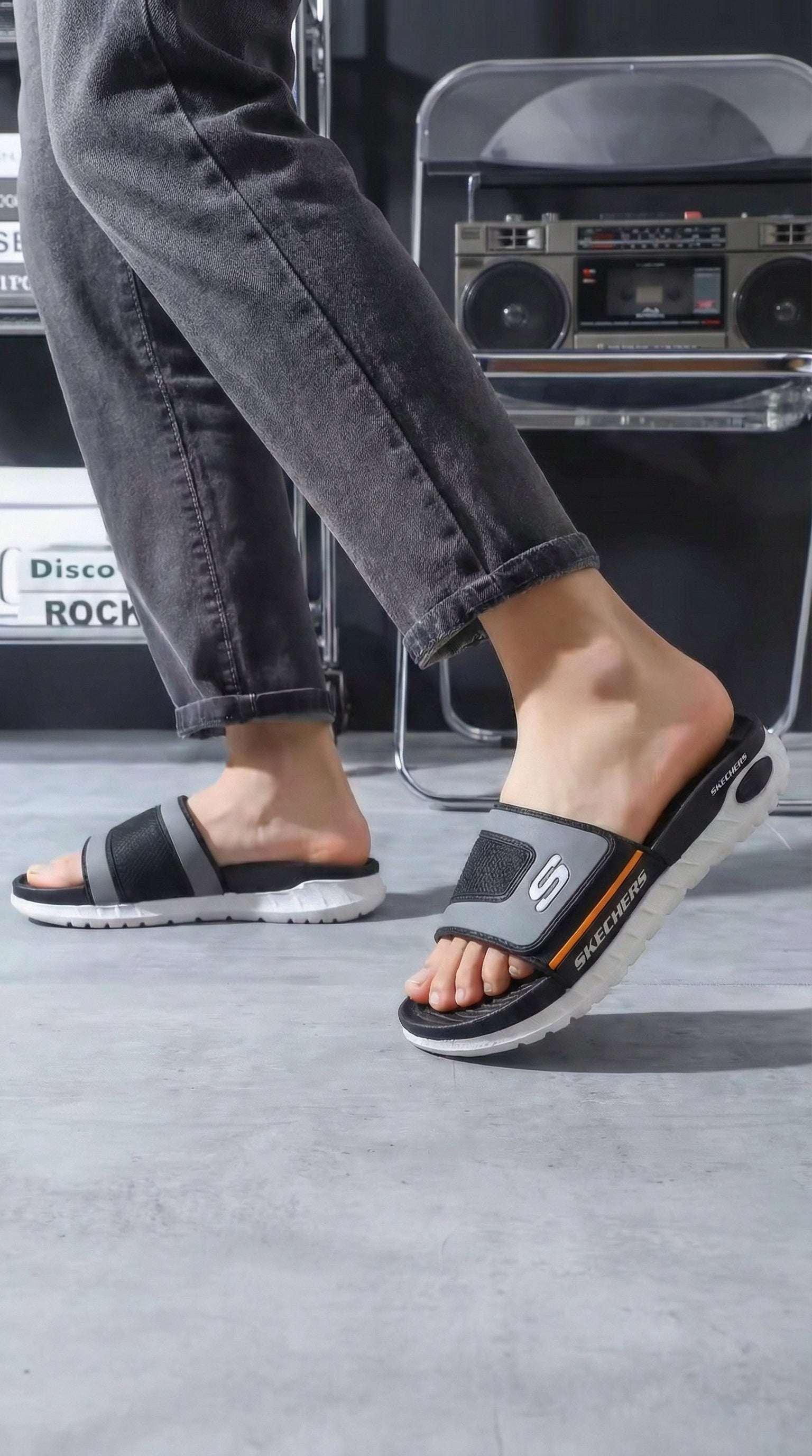 Cloudiez - Skecher Slides